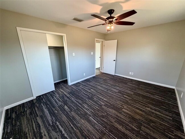 Building Photo - 9712 Springdale Rd