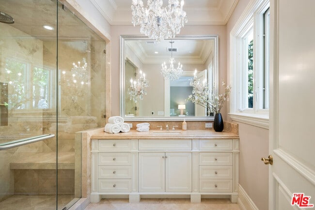 Building Photo - 1350 Benedict Canyon Drive