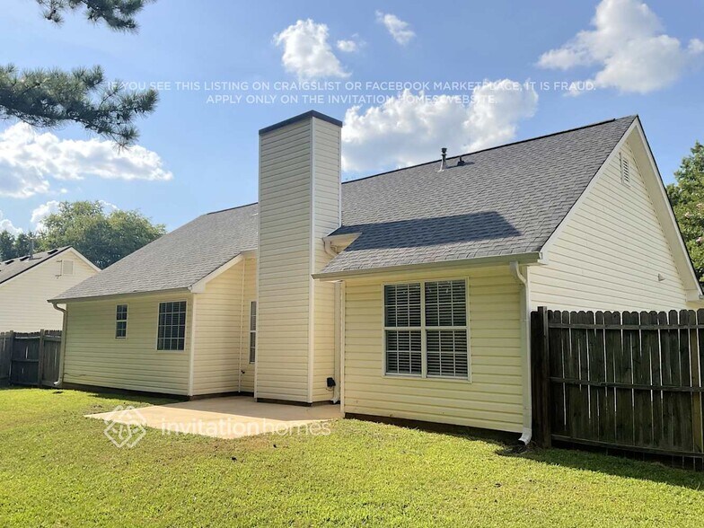 Building Photo - 128 Goldleaf Dr
