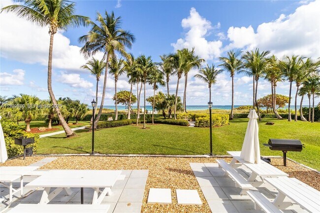 Building Photo - 8855 Collins Ave