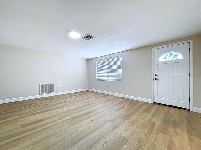 Building Photo - 4326 Westwood Dr