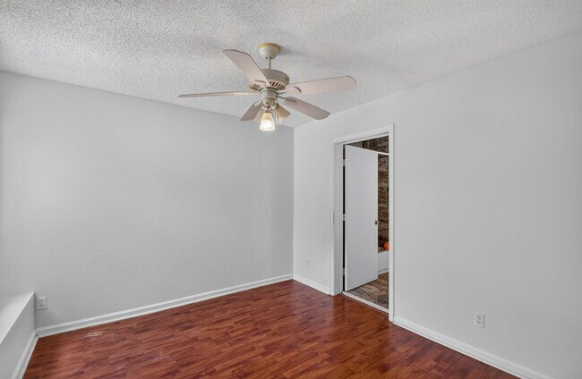 Building Photo - 8332 Bermuda Sound Way