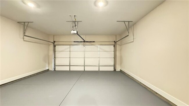 Building Photo - 2604 Alcovy Trl NE