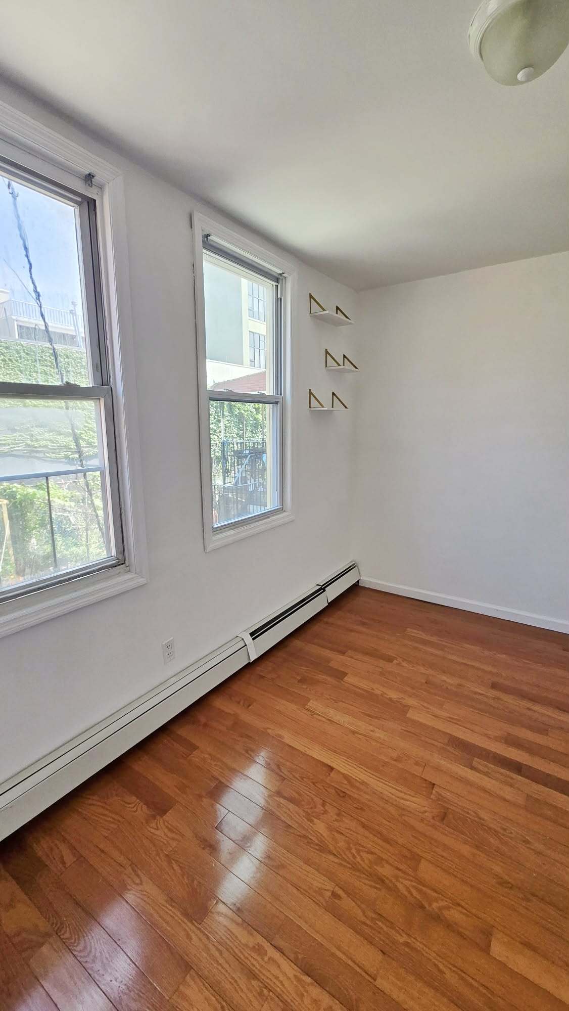 Building Photo - 3611 32nd St