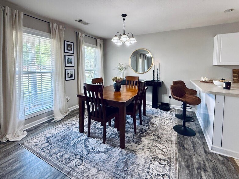 Building Photo - 1505 Gun Club Rd