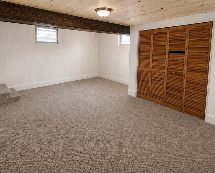 Building Photo - 2956 Green Pasture Ln