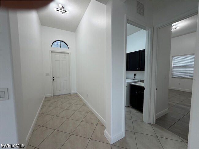 Building Photo - 5299 Ferrari Ave