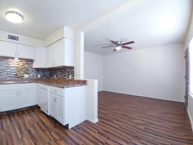 Building Photo - 1021 Coal Ave SW