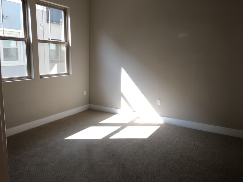 Bedroom1 - 1000 Berryessa Ln