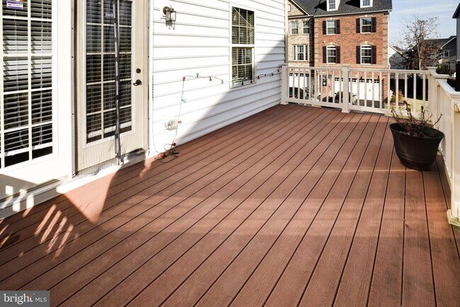 Building Photo - 14301 Ridge View Ln