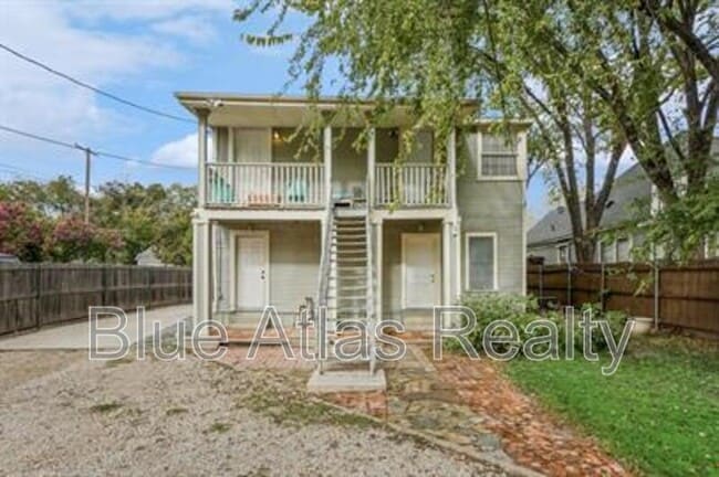 Building Photo - 4822 Worth St