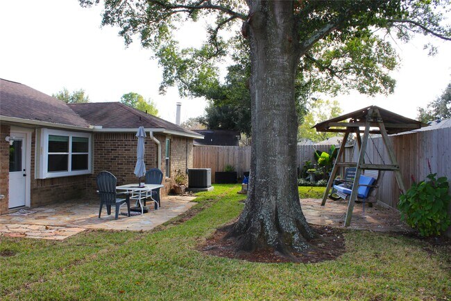 Building Photo - 1210 Three Forks Dr