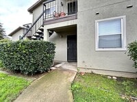 Building Photo - Beautiful Updated 1 Bedroom 1 Bathroom For Rent in Natomas!
