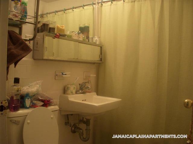 Building Photo - 50 Evergreen St