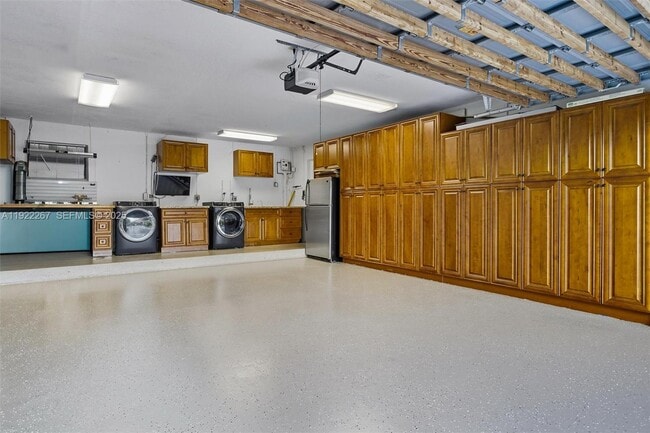 Building Photo - 11521 NW 23rd St