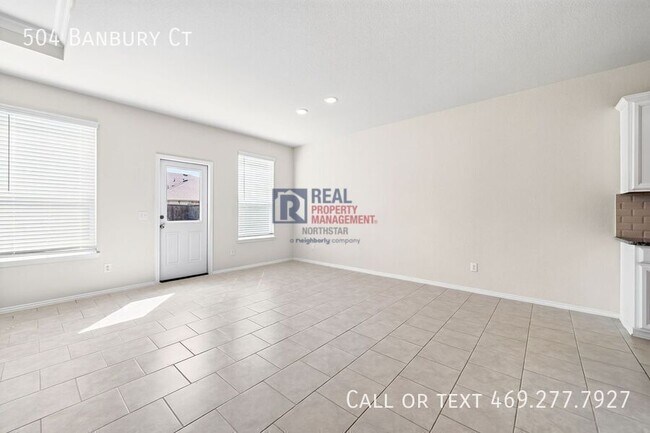 Building Photo - 504 Banbury Ct