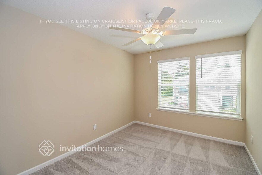 Building Photo - 13272 Shore Grass Dr