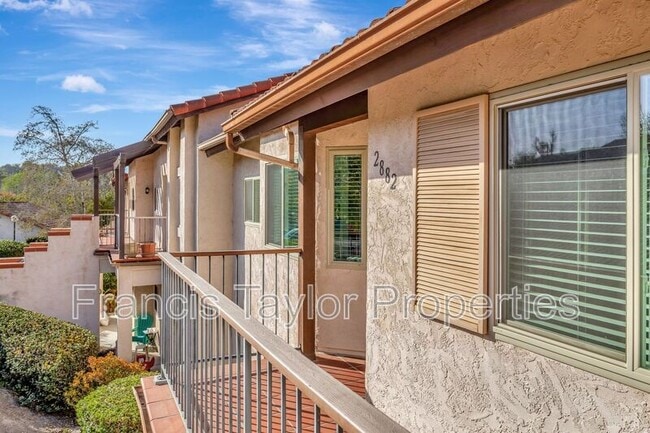 Building Photo - 2882 Andover Ave