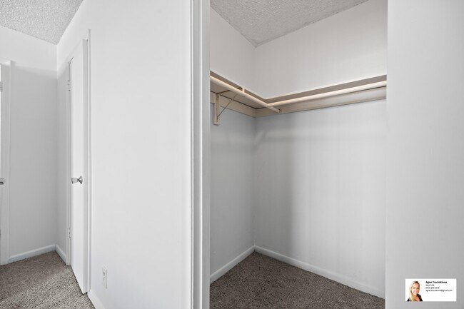Building Photo - 137 Golden Isles Dr