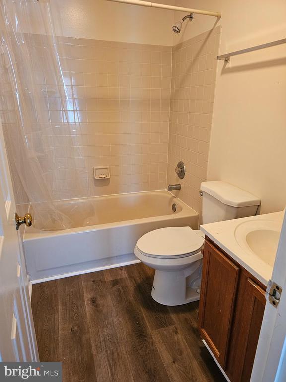 Building Photo - 2965 Sorrell Ct