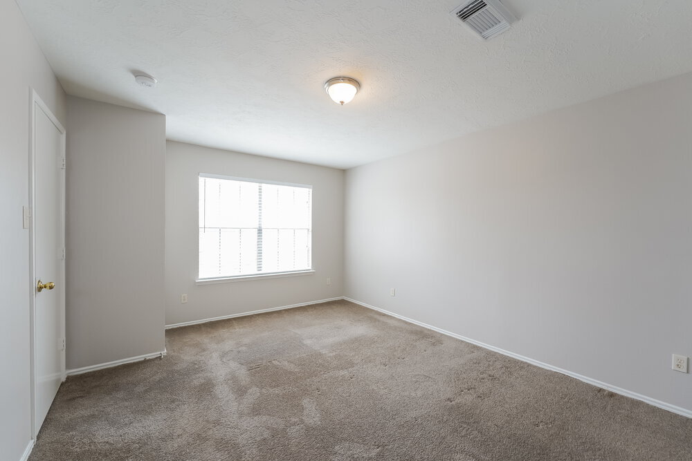 Building Photo - 8906 Belle Glen Dr