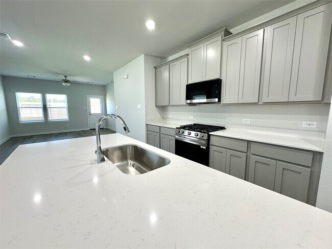 Building Photo - 12026 Curlin Dr
