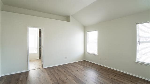 Building Photo - 3124 Creekside Dr