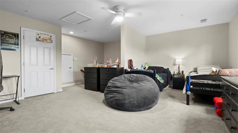 Building Photo - 125 Lewisham Rd