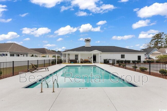 Building Photo - 121 Champions Village Dr
