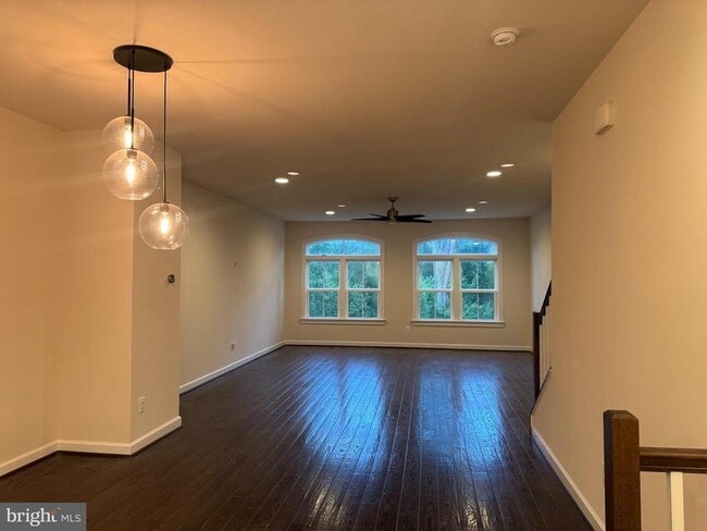 Building Photo - 3165 Virginia Bluebell Ct