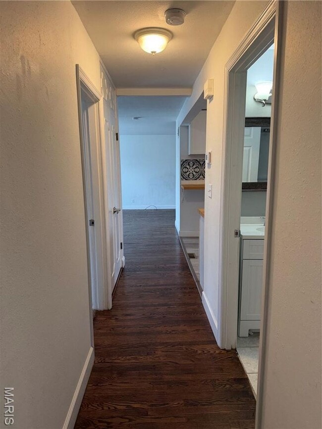 Building Photo - 1119 NORTH MCNIGHT ROAD | UNIVERSITY CITY 63132