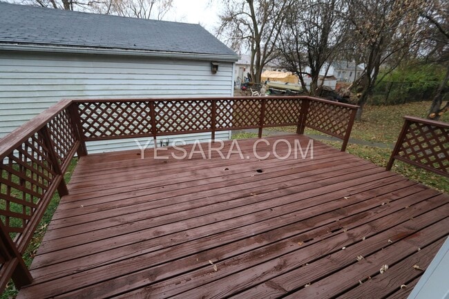 Building Photo - 2 Bedroom 1 Bath House