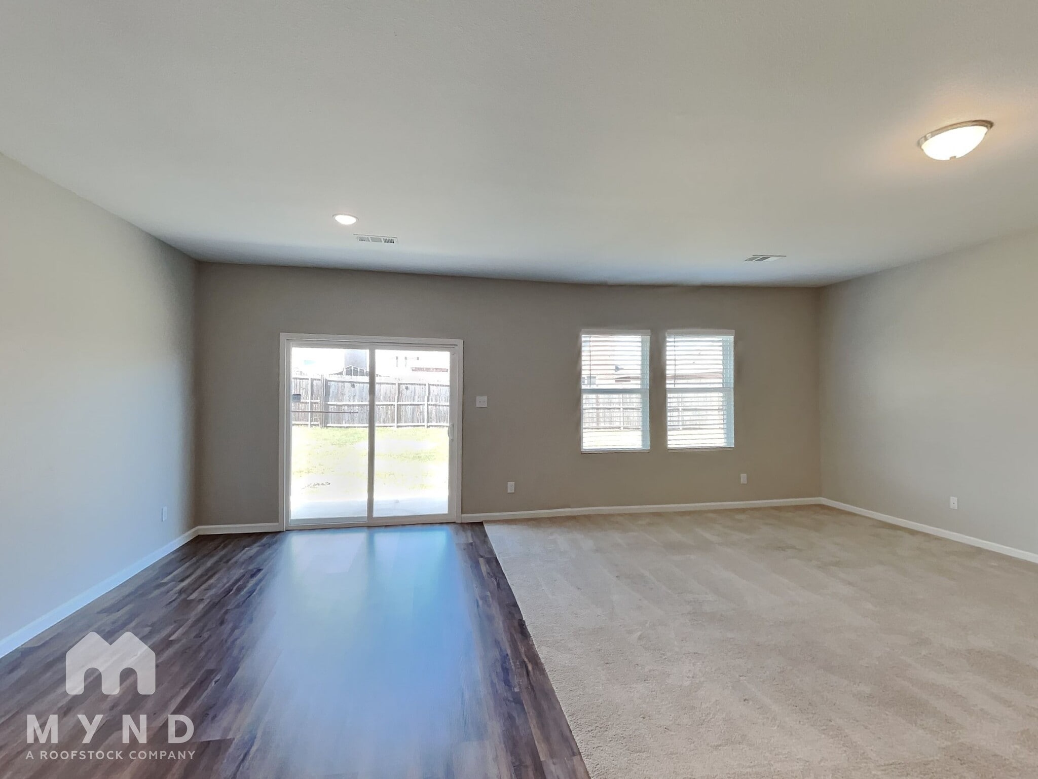 Building Photo - 217 Concho River Dr