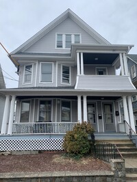 Building Photo - 123 Anson St