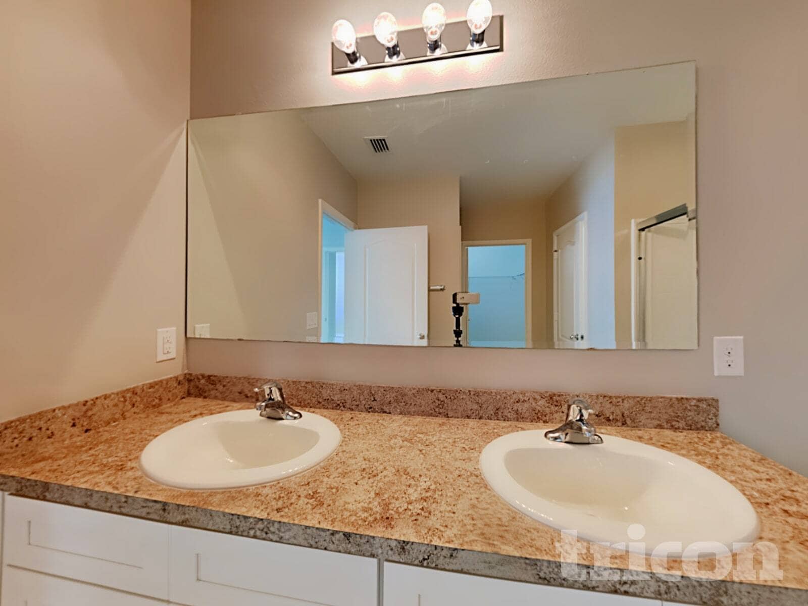 Building Photo - 3041 Teak Ct