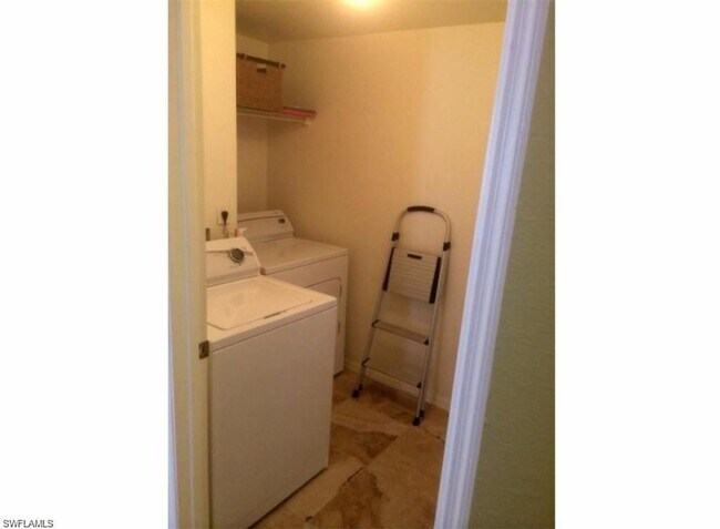 Building Photo - Aparment for rent