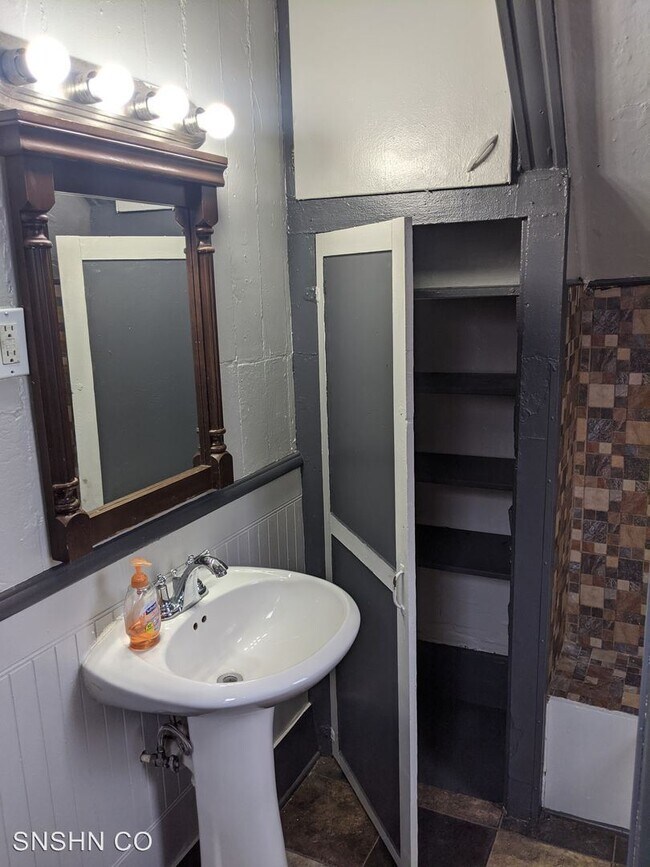 5353 N Sherman Blvd 5353 N Sherman Blvd Milwaukee WI 53209