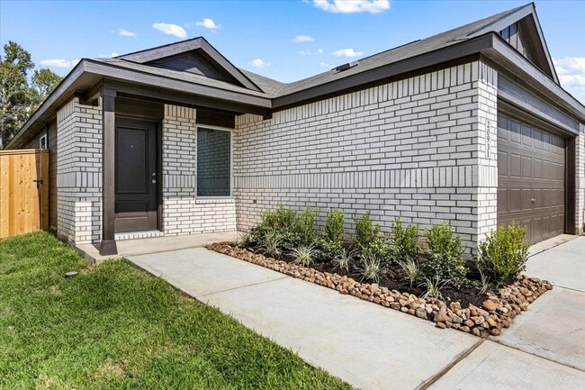 Building Photo - 20931 San Felice Ln