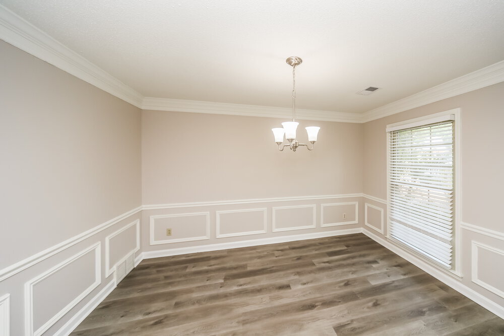 Building Photo - 5005 Cottage Ln