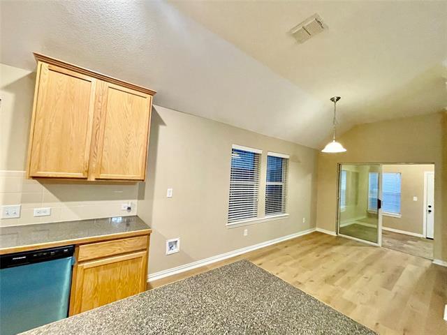 Building Photo - 1721 Flamingo Dr
