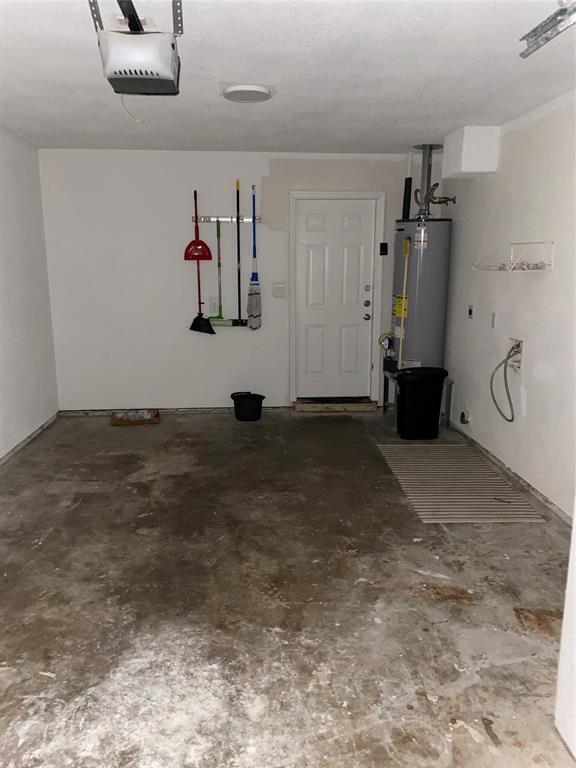 Building Photo - 679 Marleen St