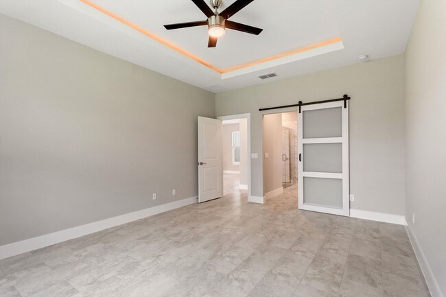 Building Photo - 2354 Littlefield Ln