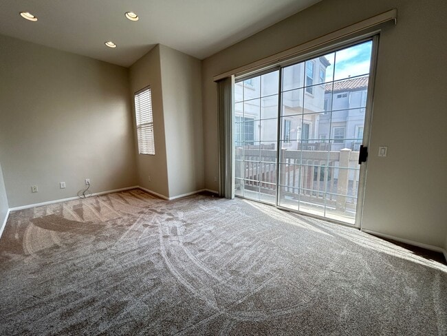 Building Photo - 2834 Ballesteros Ln