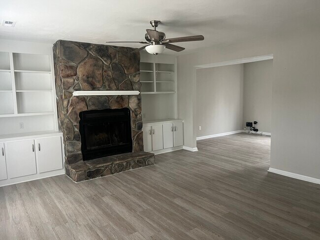 Living Room - 4750 Hollis Rd