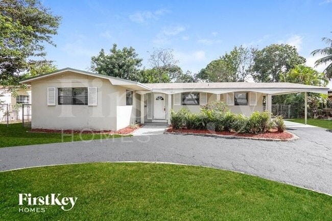 Primary Photo - 4760 NW 3rd Ct