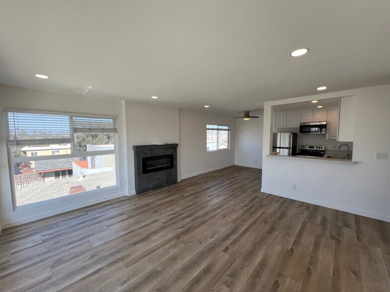 Building Photo - 20 29th Ave