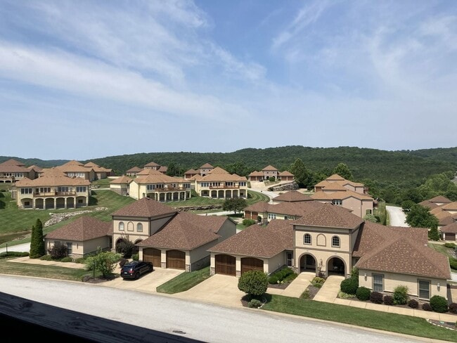 Building Photo - 189 Stoney Pointe Dr