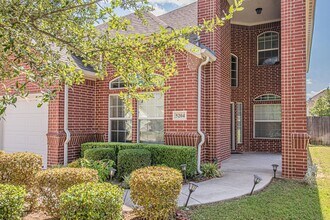 Building Photo - COMING SOON! BEAUTIFUL Grand Home in Benbrook!