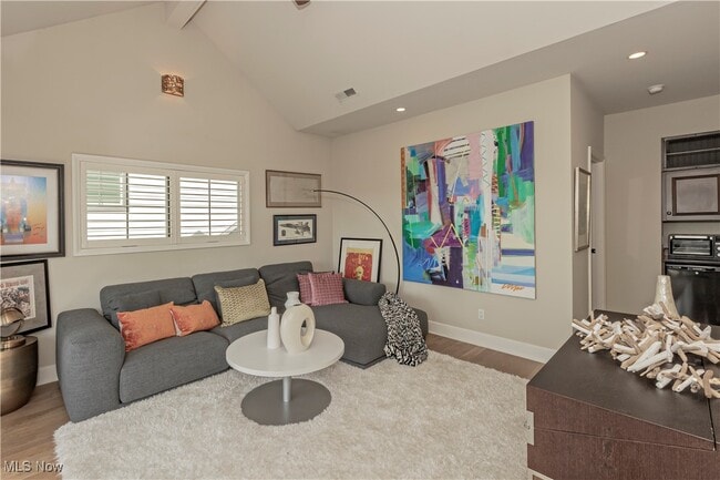 Building Photo - 38 W Orange St