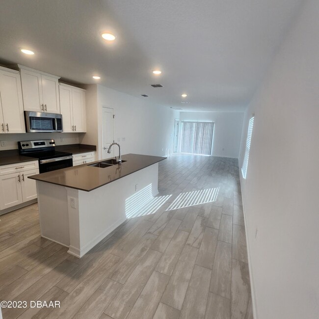 Building Photo - 1260 Sand Trap Ct